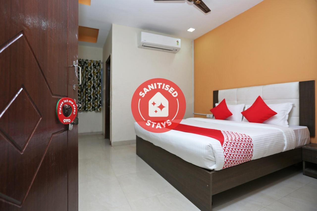 Oyo 14354 Amar Marriage Palace Hotel Dharmpura Ngoại thất bức ảnh