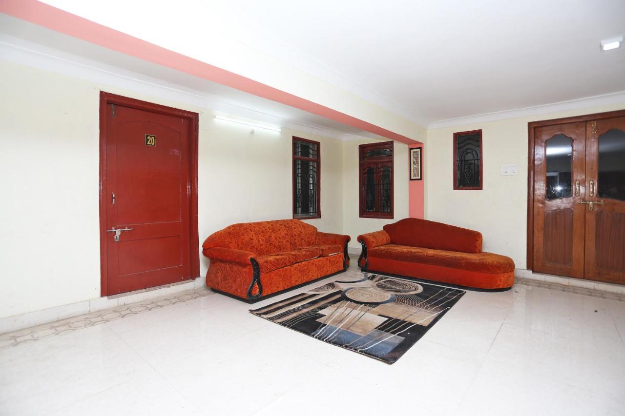 Oyo 14354 Amar Marriage Palace Hotel Dharmpura Ngoại thất bức ảnh