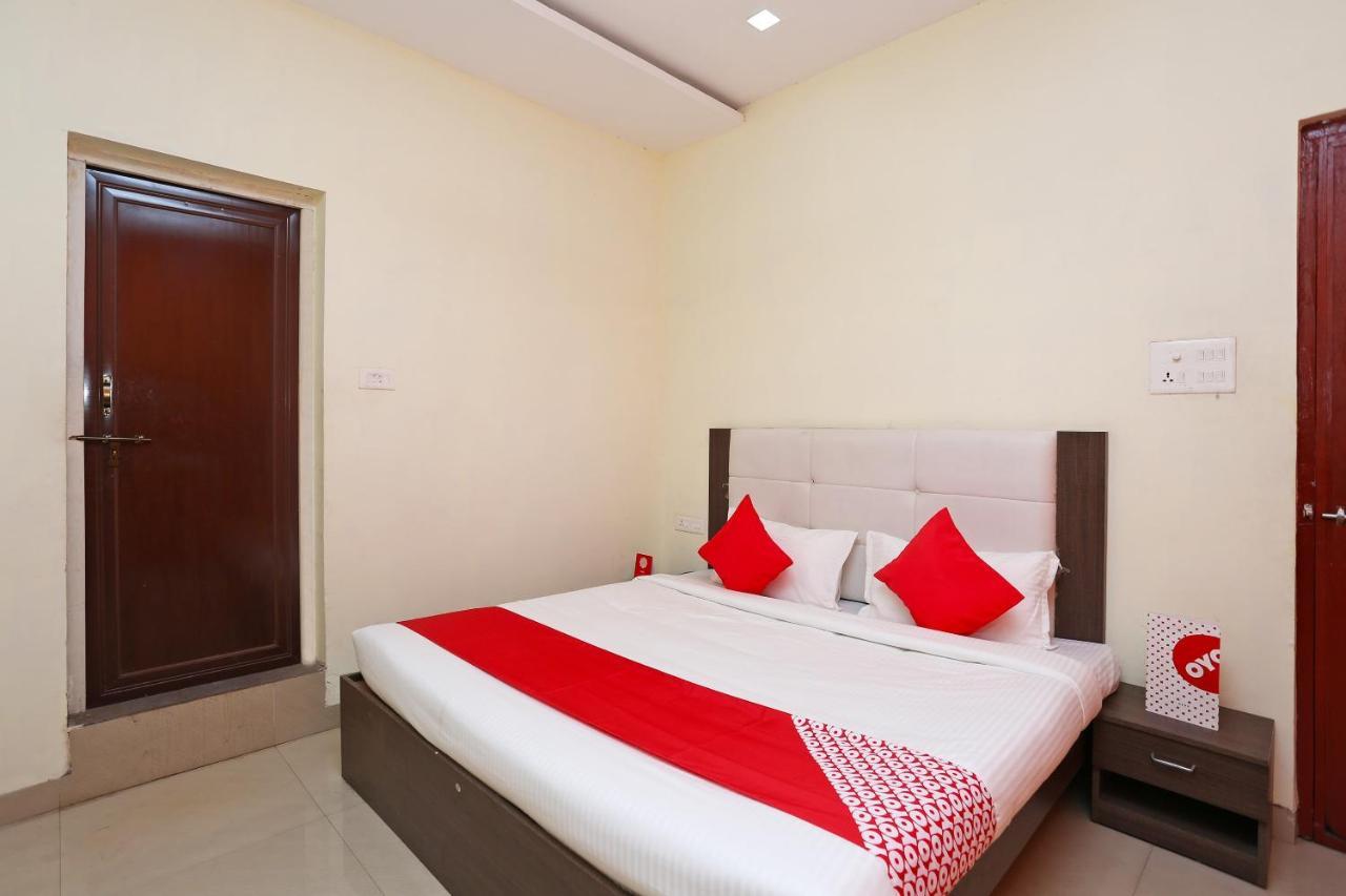 Oyo 14354 Amar Marriage Palace Hotel Dharmpura Ngoại thất bức ảnh